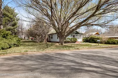 812 Home Avenue, Silt, CO 81652 - Photo 1