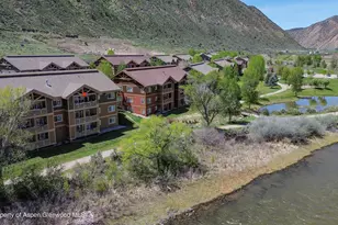 633 River View Dr, New Castle, CO 81647 - Photo 1