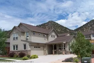 436 Stage Coach Ln, New Castle, CO 81647 - Photo 1