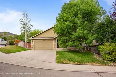 730 Storm King Circle, New Castle, CO 81647 - Photo 1
