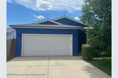 519 W Richards Avenue, Silt, CO 81652 - Photo 1