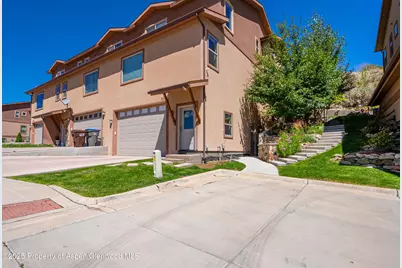 2018 E Ballard Avenue, Silt, CO 81652 - Photo 1