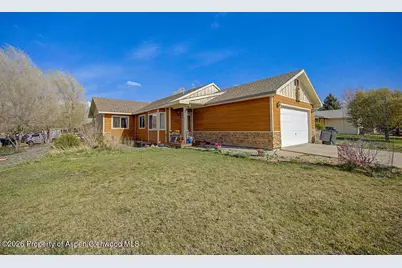 275 Bilsing Street, Craig, CO 81625 - Photo 1