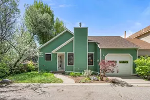 957 Buckingham Dr, Carbondale, CO 81623 - Photo 1