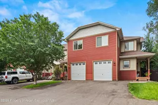 491 N 8th St, Carbondale, CO 81623 - Photo 1