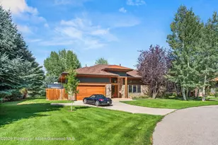 91 Corral Dr, Carbondale, CO 81623 - Photo 1