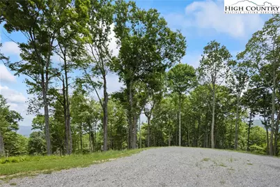 Wr44 6964 Beech Mountain Road, Elk Park, NC 28622 - Photo 5