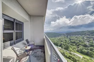 303 Sugar Top Dr, Sugar Mountain, NC 28604 - Photo 31