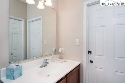 106 Hawthorne Road, Beech Mountain, NC 28604 - Photo 23