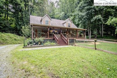 428 Phillip Road, Elk Park, NC 28622 - Photo 1