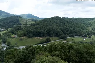 329 Maplewood Cir, Boone, NC 28607 - Photo 39