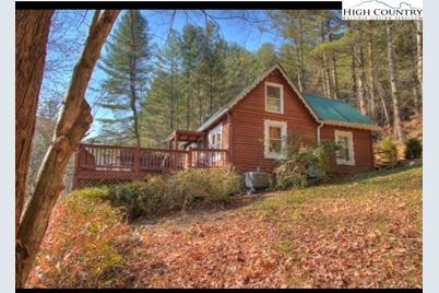 392 Old Danner, Vilas, NC 28692 - Photo 1