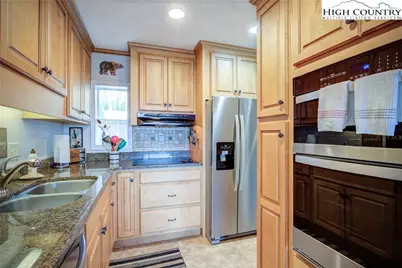 367 Skyleaf Drive #D-8, Sugar Mountain, NC 28604 - Photo 17