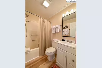367 Skyleaf Drive #D-8, Banner Elk, NC 28604 - Photo 25