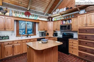 2560 Watauga River Rd, Sugar Grove, NC 28679 - Photo 17