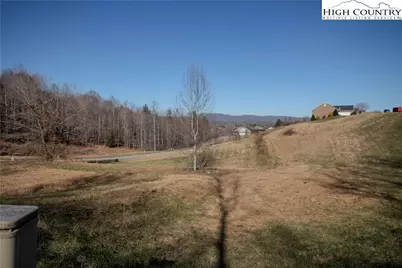 412 SE Huntington Woods Street, Lenoir, NC 28645 - Photo 7