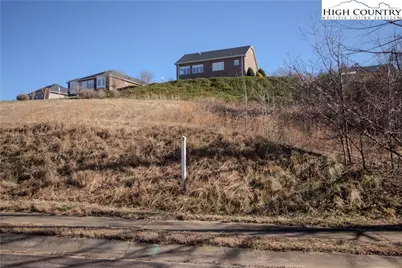 749 SE Chatsworth Street, Lenoir, NC 28645 - Photo 1