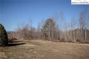 702 SE Chatsworth St, Lenoir, NC 28645 - Photo 1