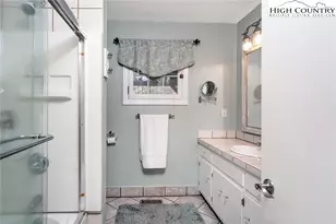 2200 Zacks Fork Rd, Lenoir, NC 28645 - Photo 15