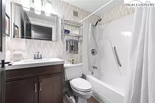 303 Sugar Top Dr, Sugar Mountain, NC 28604 - Photo 11