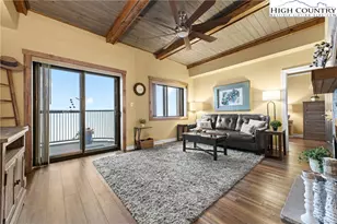 303 Sugar Top Dr, Sugar Mountain, NC 28604 - Photo 3