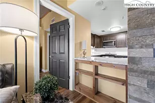 303 Sugar Top Dr, Sugar Mountain, NC 28604 - Photo 19