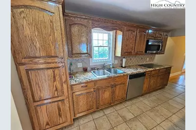 611 Barrett Road, Ennice, NC 28623 - Photo 23