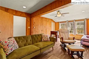 509 7 Devils Rd, Banner Elk, NC 28604 - Photo 37