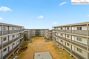 301 Pinnacle Inn Rd, Beech Mountain, NC 28604 - Photo 1