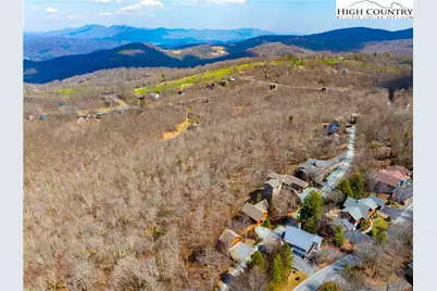 138 Hawthorn Road, Beech Mountain, NC 28604 - Photo 3