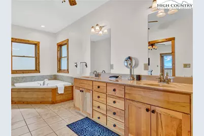 138 Hawthorn Road, Beech Mountain, NC 28604 - Photo 19