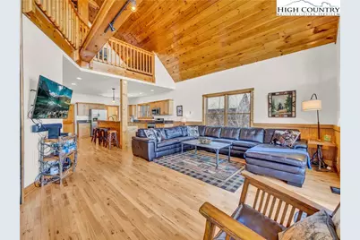 138 Hawthorn Road, Beech Mountain, NC 28604 - Photo 11