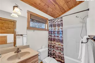 138 Hawthorn Rd, Beech Mountain, NC 28604 - Photo 33