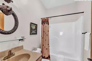 138 Hawthorn Rd, Beech Mountain, NC 28604 - Photo 23