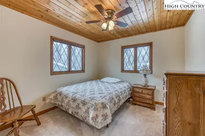 625 Mountain Glen Drive, Newland, NC 28657 - Photo 25