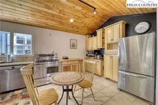 72 Arnett Rd, Banner Elk, NC 28604 - Photo 5