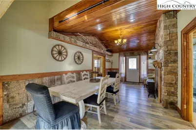 72 Arnett Road, Banner Elk, NC 28604 - Photo 3