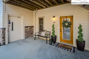 172 Vistas Wy, Banner Elk, NC 28604 - Photo 37