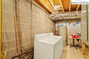 207 Pinnacle Ridge Rd, Beech Mountain, NC 28604 - Photo 47