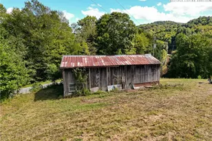 314 Andy Hicks Rd, Banner Elk, NC 28604 - Photo 29
