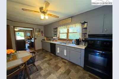 314 Andy Hicks Road, Banner Elk, NC 28604 - Photo 15