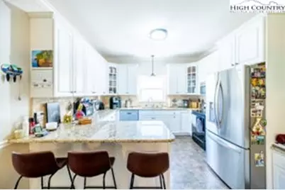 906 Long Hill Road, Pilot Mountain, NC 27030 - Photo 13