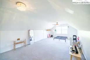 906 Long Hill Rd, Pilot Mountain, NC 27030 - Photo 25