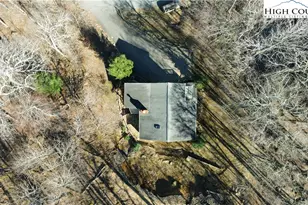 393 Green Cove Rd, Sugar Mountain, NC 28604 - Photo 29