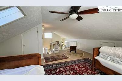 393 Green Cove Road, Sugar Mountain, NC 28604 - Photo 7