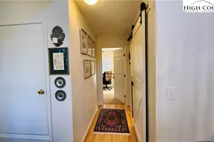 393 Green Cove Rd, Sugar Mountain, NC 28604 - Photo 13