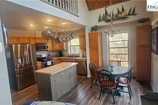 914 Balsam Dr, Newland, NC 28657 - Photo 7