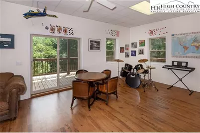 914 Balsam Drive, Newland, NC 28657 - Photo 23