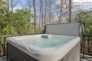 101 Pond Creek Rd, Beech Mountain, NC 28604 - Photo 31