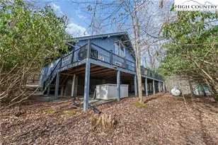 101 Pond Creek Rd, Beech Mountain, NC 28604 - Photo 35